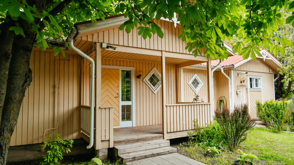Guest house